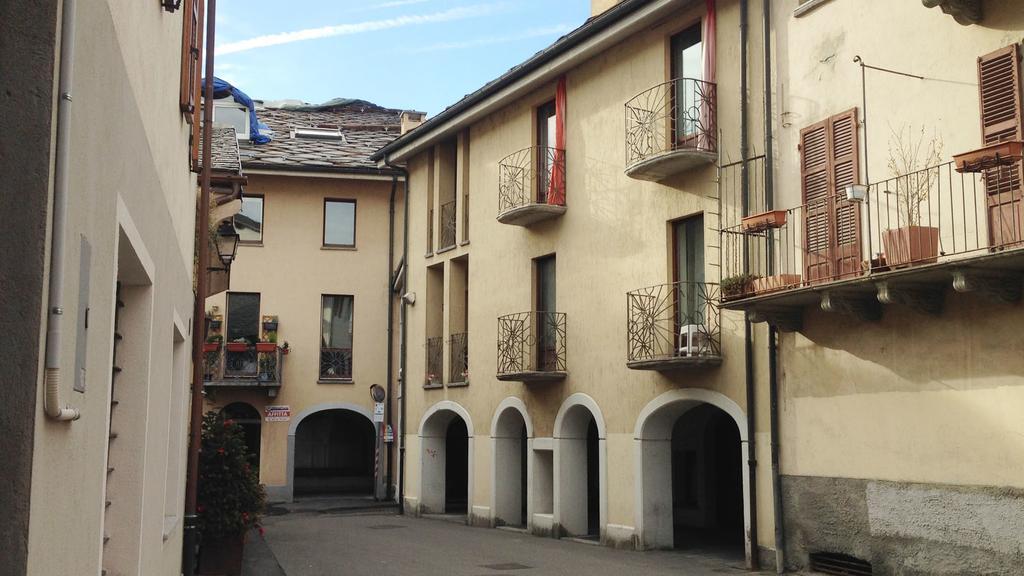 Le Joli Coin Du Passage Apartment Aosta Ngoại thất bức ảnh